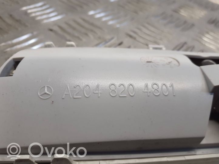 Mercedes-Benz C W204 Takaistuimen valo A2048204801