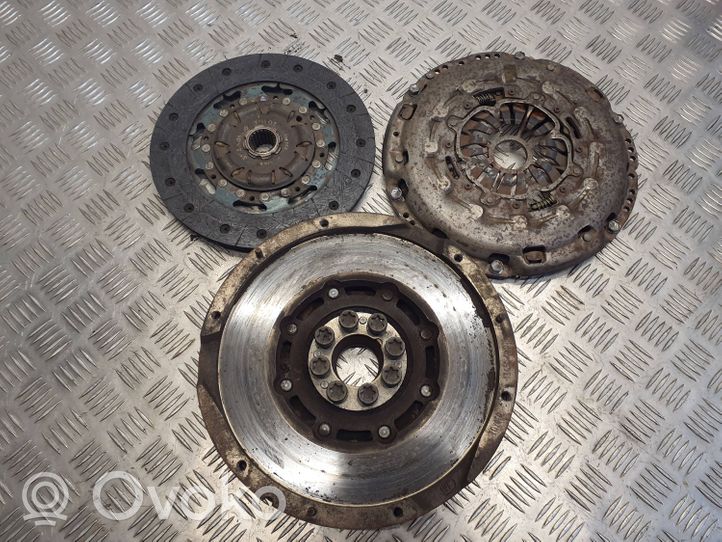 Toyota Avensis T270 Clutch set kit 