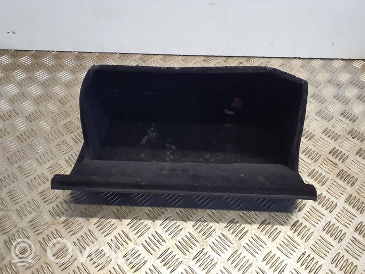 Toyota Avensis T270 Glove box 