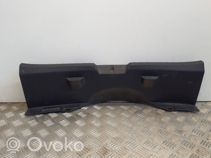 Toyota Yaris Osłona pasa bagażnika 583870D090