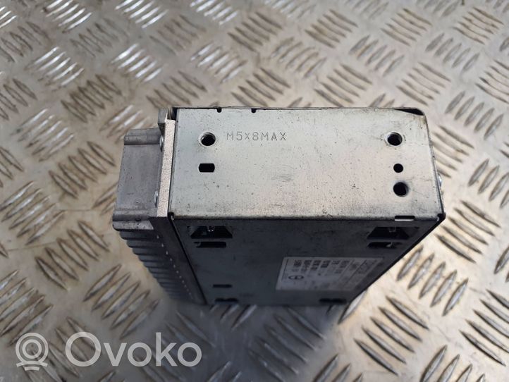 Toyota Prius (XW30) Amplificador de sonido 8610047100