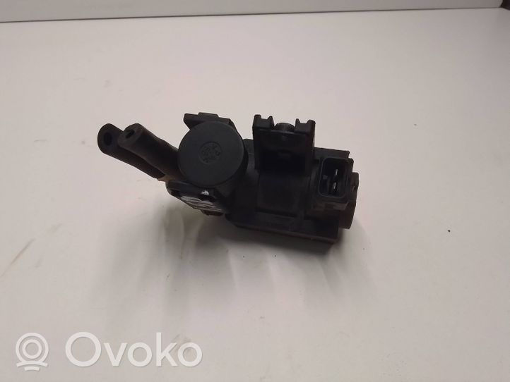 Nissan Qashqai Vakuumventil Unterdruckventil Magnetventil 8200796180