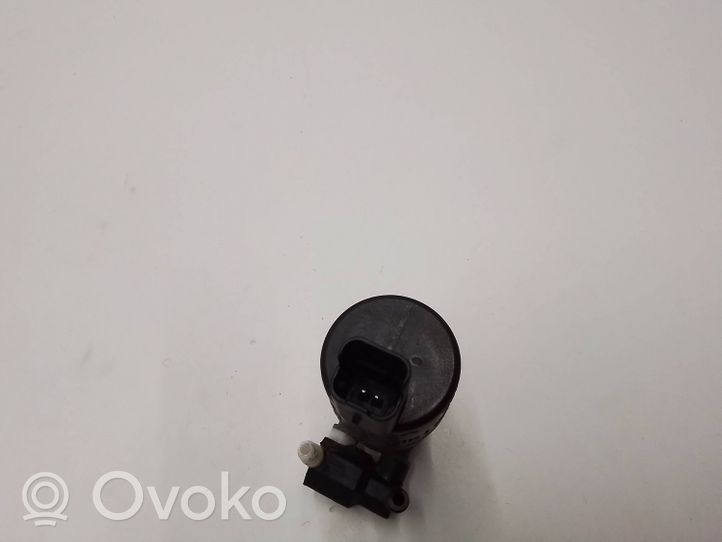 Nissan Qashqai Pompa lavavetri parabrezza/vetro frontale 9641553880