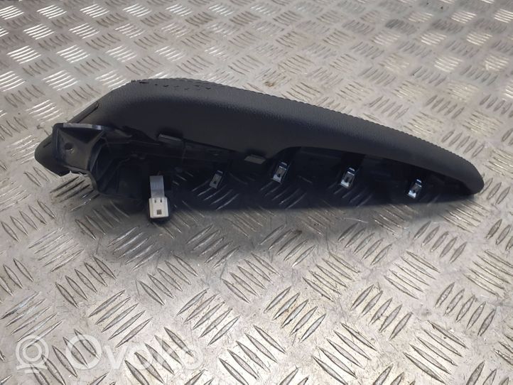 Nissan Qashqai Altri elementi della console centrale (tunnel) ASM969924EH0A