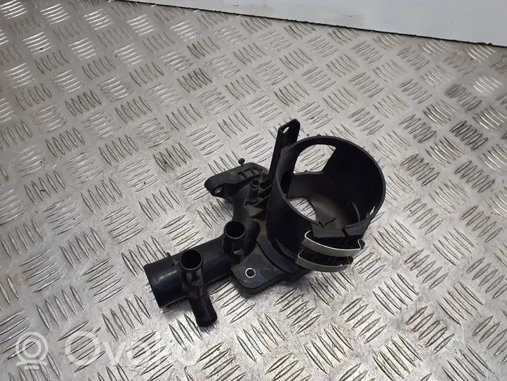 Infiniti Q70 Y51 Halterung Kraftstofffilter A6512001056