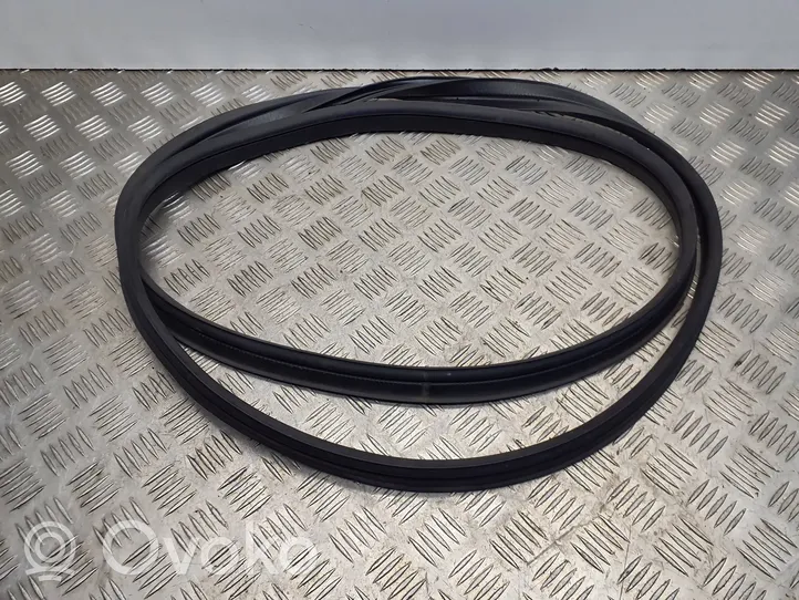 Infiniti Q70 Y51 Trunk rubber seal (body) 