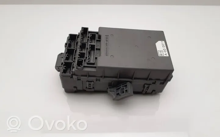 Honda CR-V Fuse module SWAE611