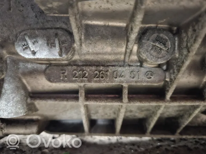 Mercedes-Benz C W204 Mechaninė 6 pavarų dėžė A212260420000