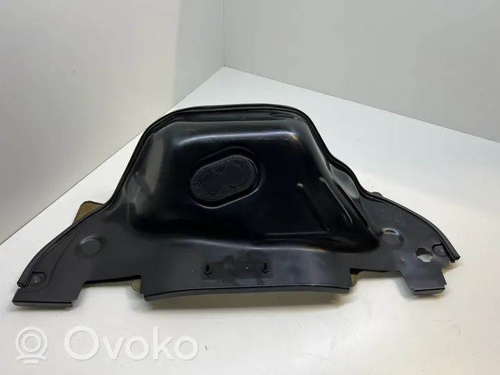 Audi A4 S4 B9 Osłona termiczna komory silnika 8W0819523C