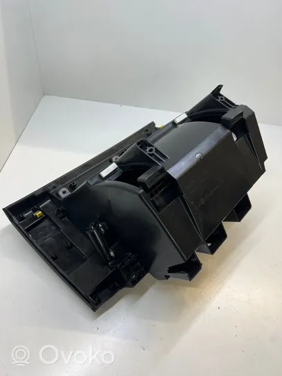 Renault Kadjar Glove box 685002635r