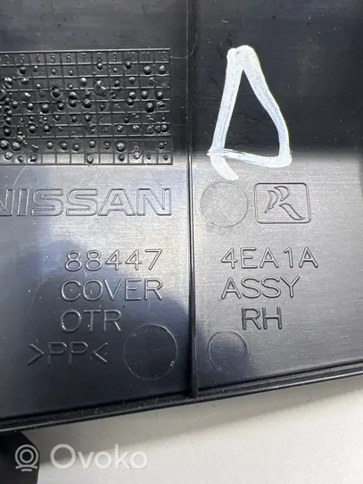 Nissan Qashqai Autres pièces intérieures 884474EA1A