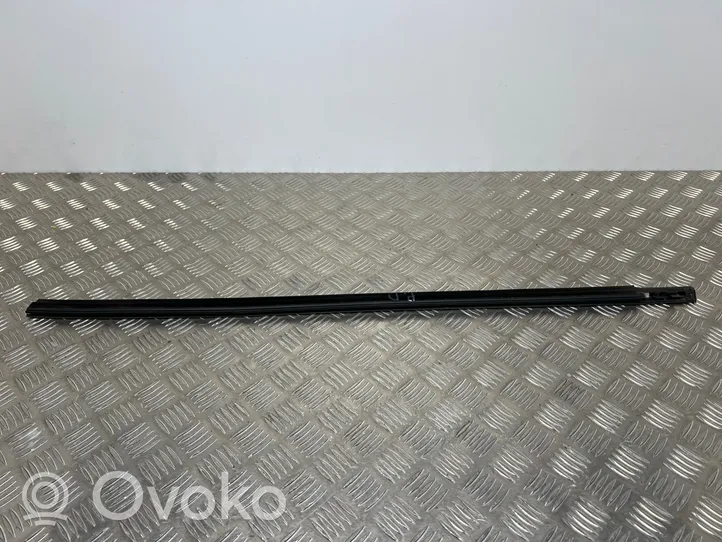 Nissan Qashqai Guma sandarinimo priekinių durų (prie stiklo) 