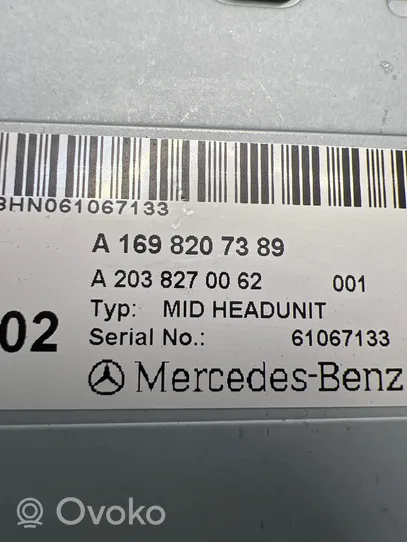 Mercedes-Benz B W245 Unidad delantera de radio/CD/DVD/GPS A1698207389
