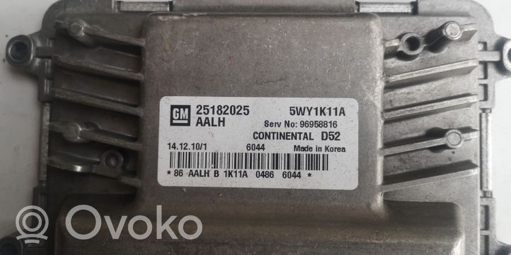 Chevrolet Spark Moottorinohjausyksikön sarja ja lukkosarja 25182025--------