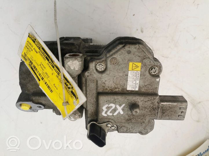 Toyota Auris E180 Compressore aria condizionata (A/C) (pompa) 042200-1030