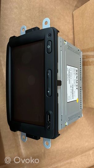 Renault Megane II Panel / Radioodtwarzacz CD/DVD/GPS 281150198r--a-