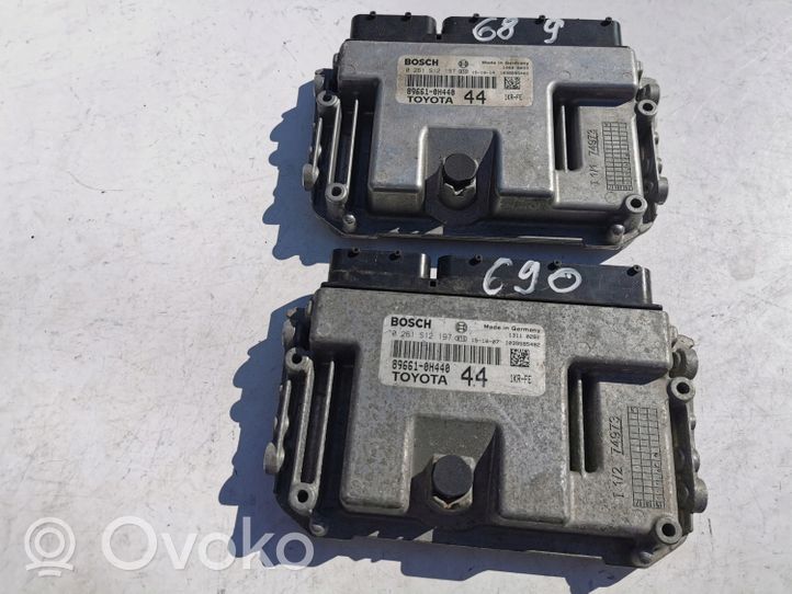 Toyota Aygo AB10 Komputer / Sterownik ECU i komplet kluczy 89661-0H440--