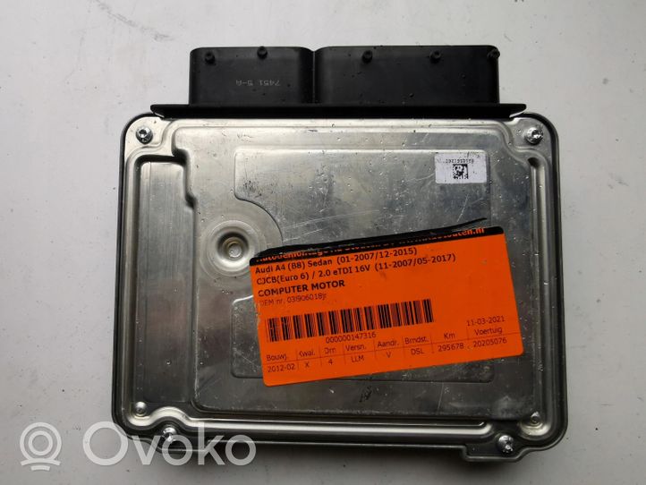 Audi A4 S4 B5 8D Kit centralina motore ECU e serratura 0281017392