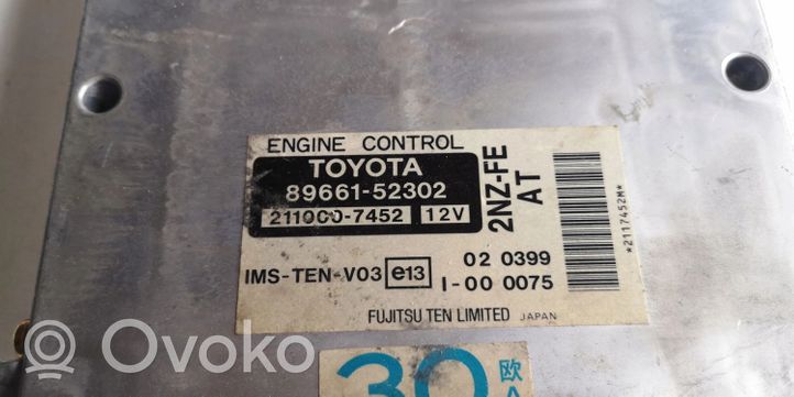 Toyota Yaris XP210 Moottorinohjausyksikön sarja ja lukkosarja 211000-7452