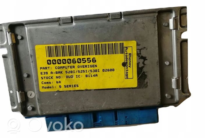 BMW 5 E12 Komputer / Sterownik ECU i komplet kluczy 7512045