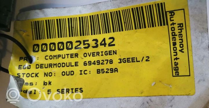 BMW M5 Komputer / Sterownik ECU i komplet kluczy 75789012