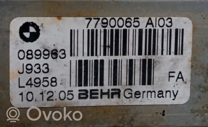 BMW X3 E83 Supporto della valvola di raffreddamento EGR 7790065