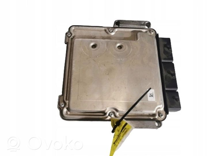 Renault Trafic I Komputer / Sterownik ECU i komplet kluczy 0281031363-