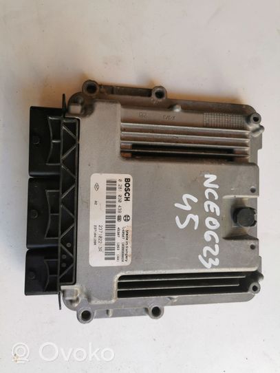 Nissan Cube Z10 Unité de commande, module ECU de moteur 0281030439-