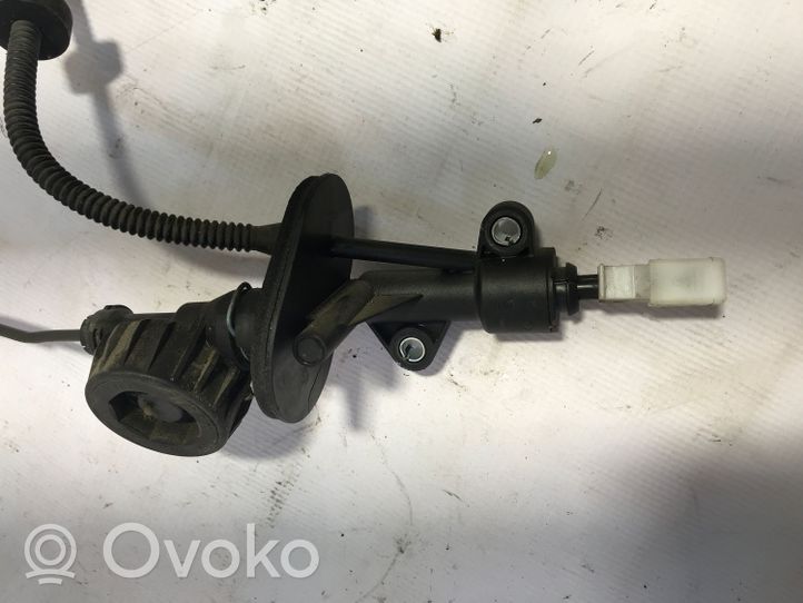 Opel Corsa D Clutch slave cylinder 