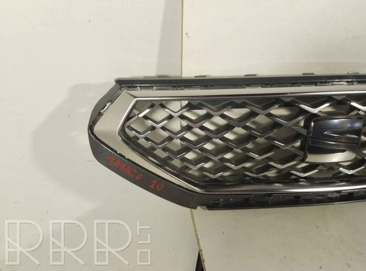 Seat Tarraco Maskownica / Grill / Atrapa górna chłodnicy 5FJ853651