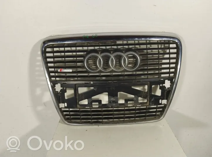 Audi A6 S6 C6 4F Front bumper upper radiator grill 4F0853651