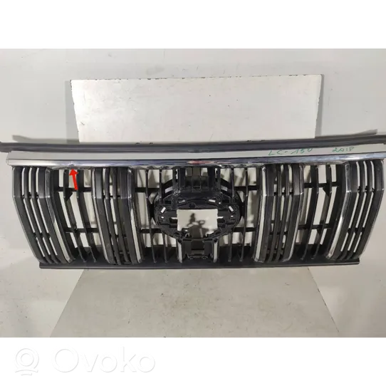 Toyota Land Cruiser (J150) Grotelės priekinės 5311160C00