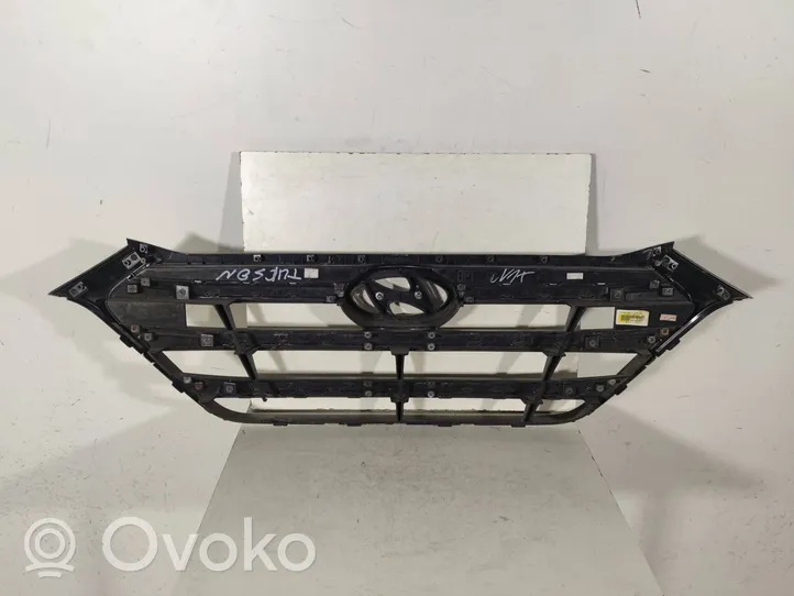 Hyundai Tucson TL Etupuskurin ylempi jäähdytinsäleikkö 86351D7100