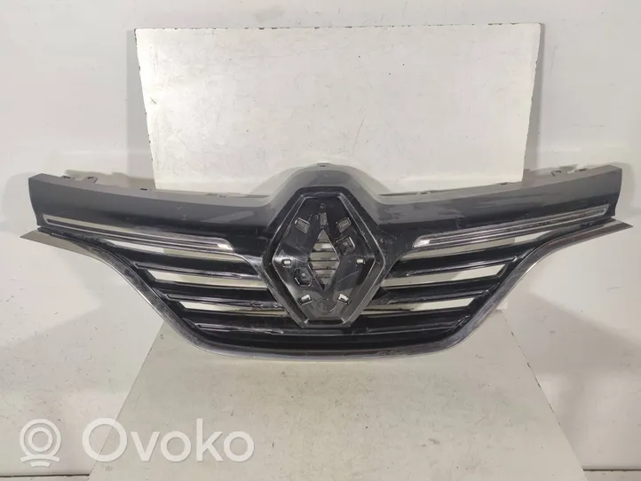 Renault Megane IV Maskownica / Grill / Atrapa górna chłodnicy 622562805R