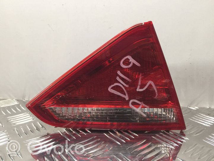 Audi A5 8T 8F Lampy tylnej klapy bagażnika 8T0945093