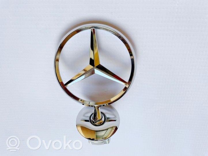 Mercedes-Benz E W210 Logo, emblème, badge 