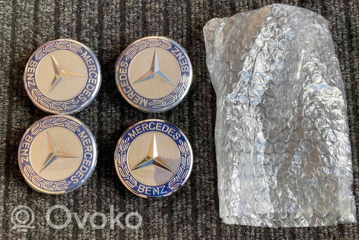 Mercedes-Benz Vito Viano W639 Borchia ruota originale 