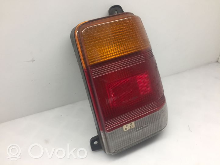 Mazda 323 Lampa tylna 22061493