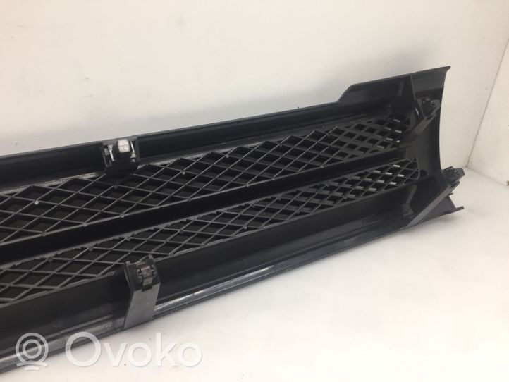 Mazda 323 Grille de calandre avant 89012