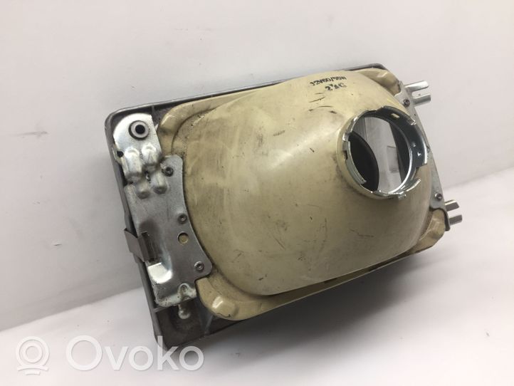 Mazda 323 Lampa przednia 10041790L