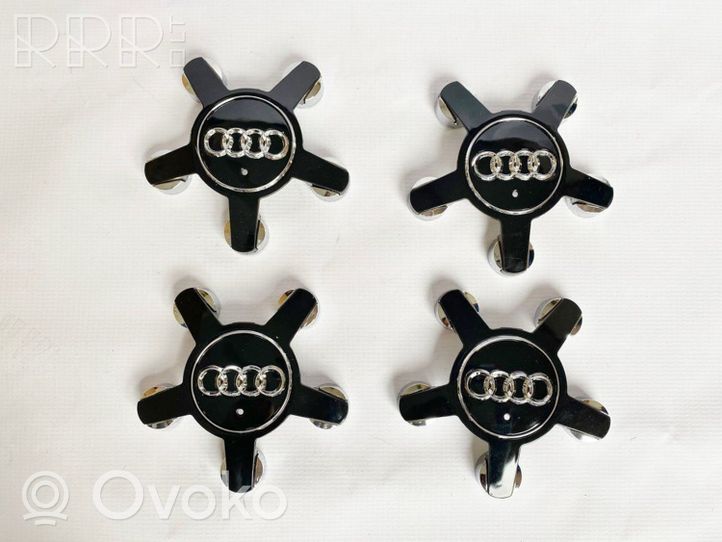 Audi A8 S8 D5 Borchia ruota originale 4F0601165N