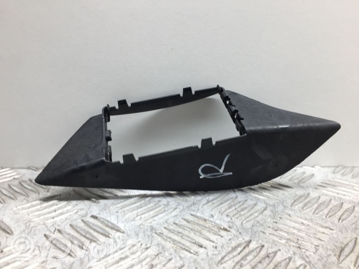 BMW 8 G15 Smorzatore/ammortizzatore d’urto per paraurti posteriore 8094416