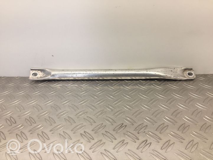 BMW 7 F01 F02 F03 F04 Kita variklio skyriaus detalė 7180315