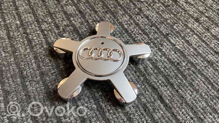 Audi E-tron GT Borchia ruota originale 4F0601165N