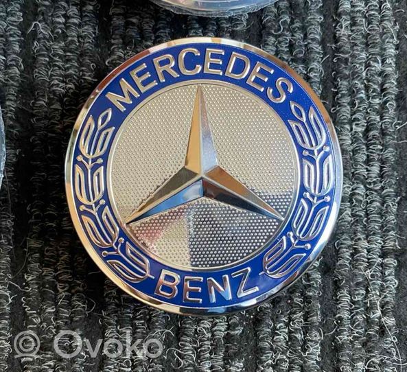 Mercedes-Benz A W177 Gamyklinis rato centrinės skylės dangtelis (-iai) A1714000025