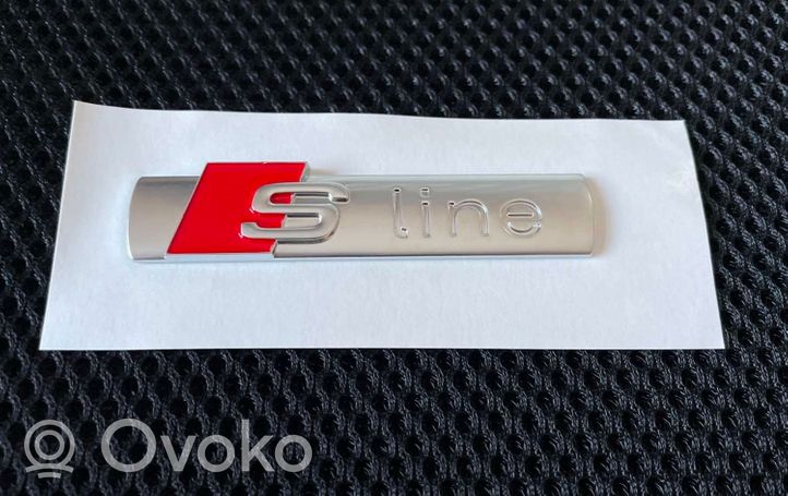Audi S5 Facelift Manufacturer badge logo/emblem 8N0853601A