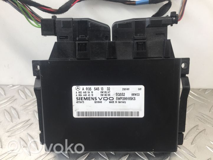 Mercedes-Benz E W211 Module de contrôle de boîte de vitesses ECU A0355451332