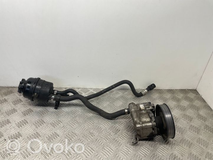 BMW 5 E60 E61 Power steering pump 6780848