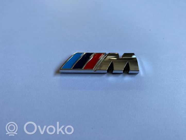 BMW 4 G22 G23 G24 G26 Litery / Emblematy na błotnik przedni 