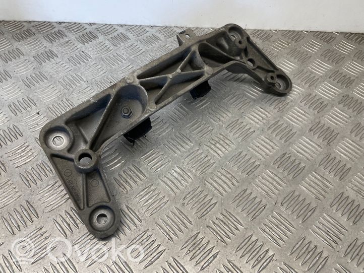 BMW 3 F30 F35 F31 Supporto di montaggio scatola del cambio 6796611